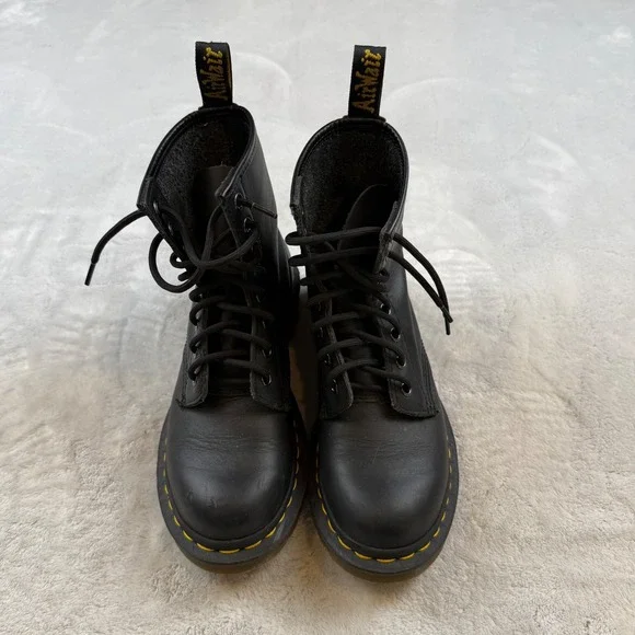 Dr Martens 1460 Black Leather Lace Up Ankle Boots Women's US 6 UK 4 EU 37 - Picture 3 of 8